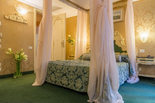 Hotel Becher image 16